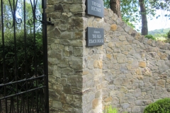 Large Faced Flint Stone with a special order of Large Faced Flint Stone Corners